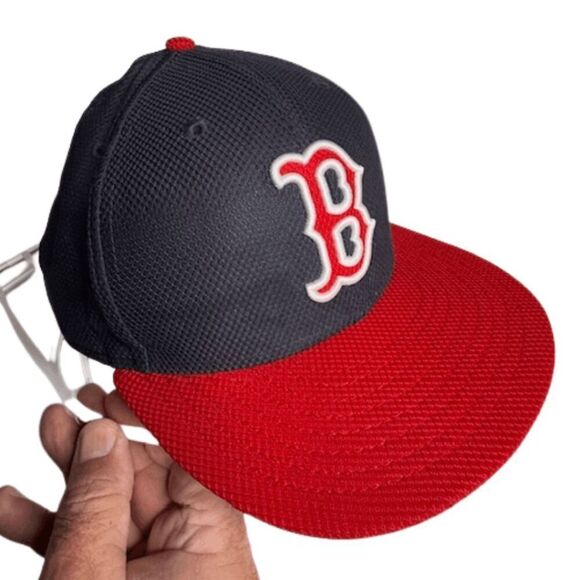 New Era Men's 59 Fifty Boston Red Sox Authentic Performance Cap Black Size 7 3/8 - Picture 3 of 8